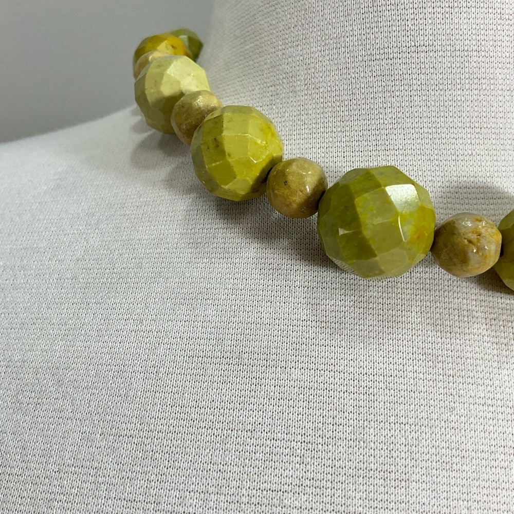 Faceted Green Beaded Necklace Chunky Statement Choker Artisan Jewelr - Picture 4 of 6